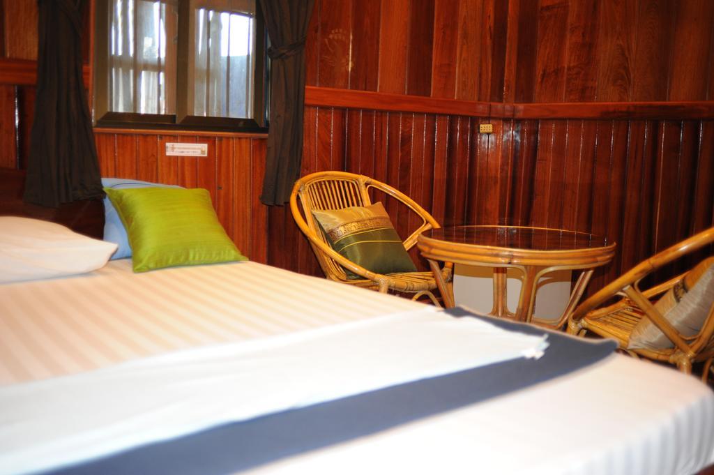 The City Premium Guesthouse Siem Reap Buitenkant foto