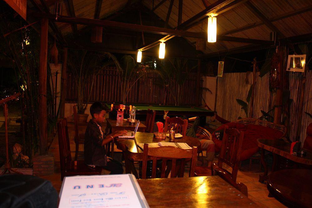 The City Premium Guesthouse Siem Reap Buitenkant foto