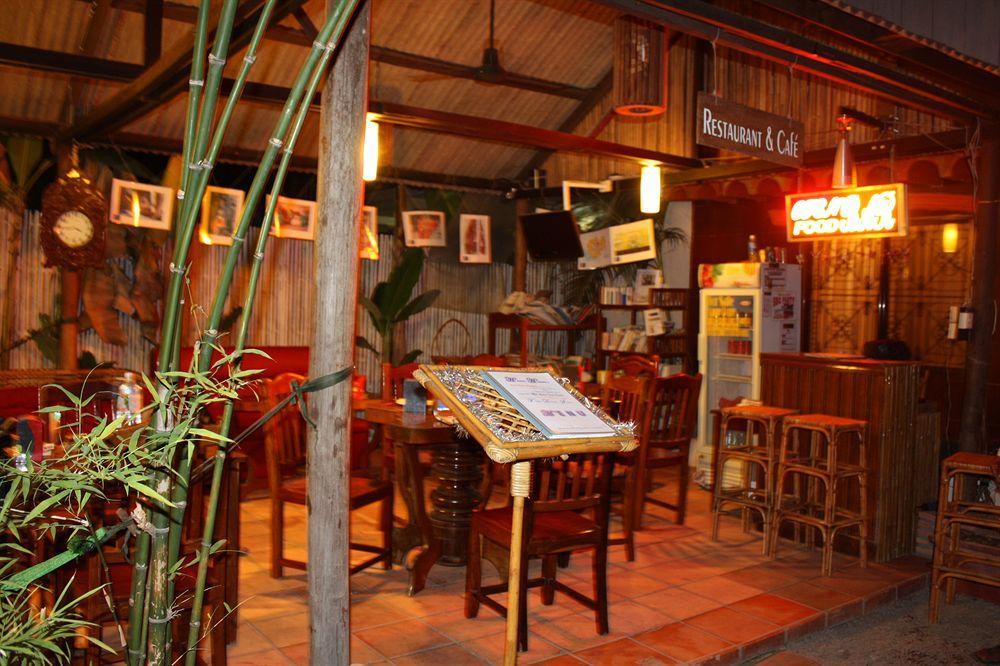 The City Premium Guesthouse Siem Reap Buitenkant foto