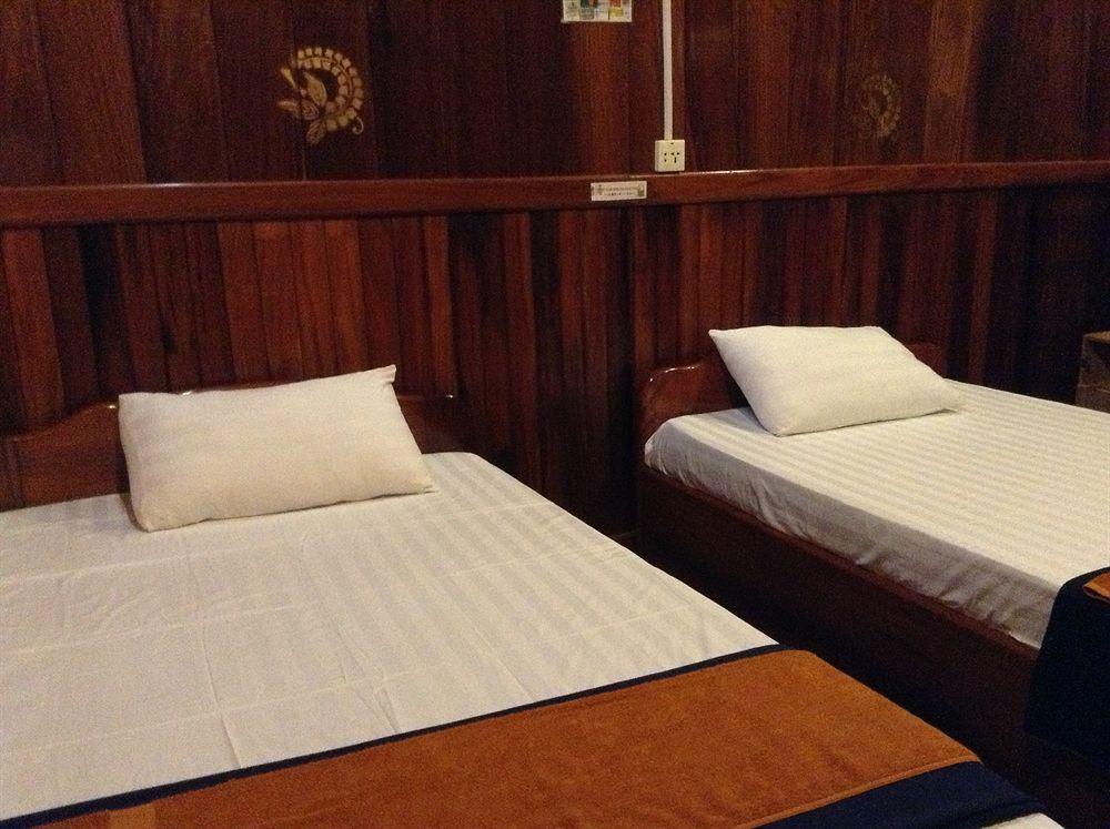 The City Premium Guesthouse Siem Reap Buitenkant foto