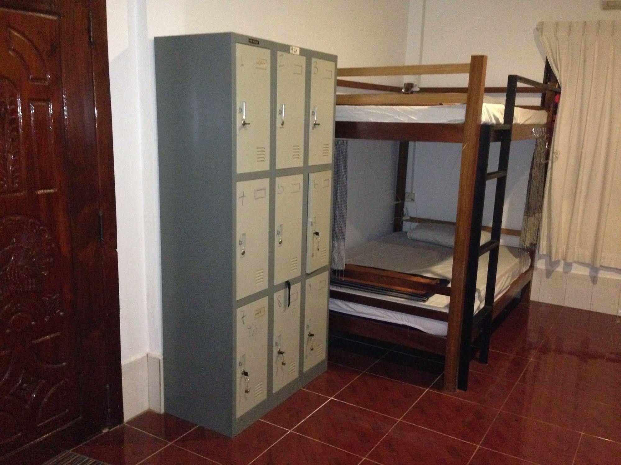 The City Premium Guesthouse Siem Reap Buitenkant foto
