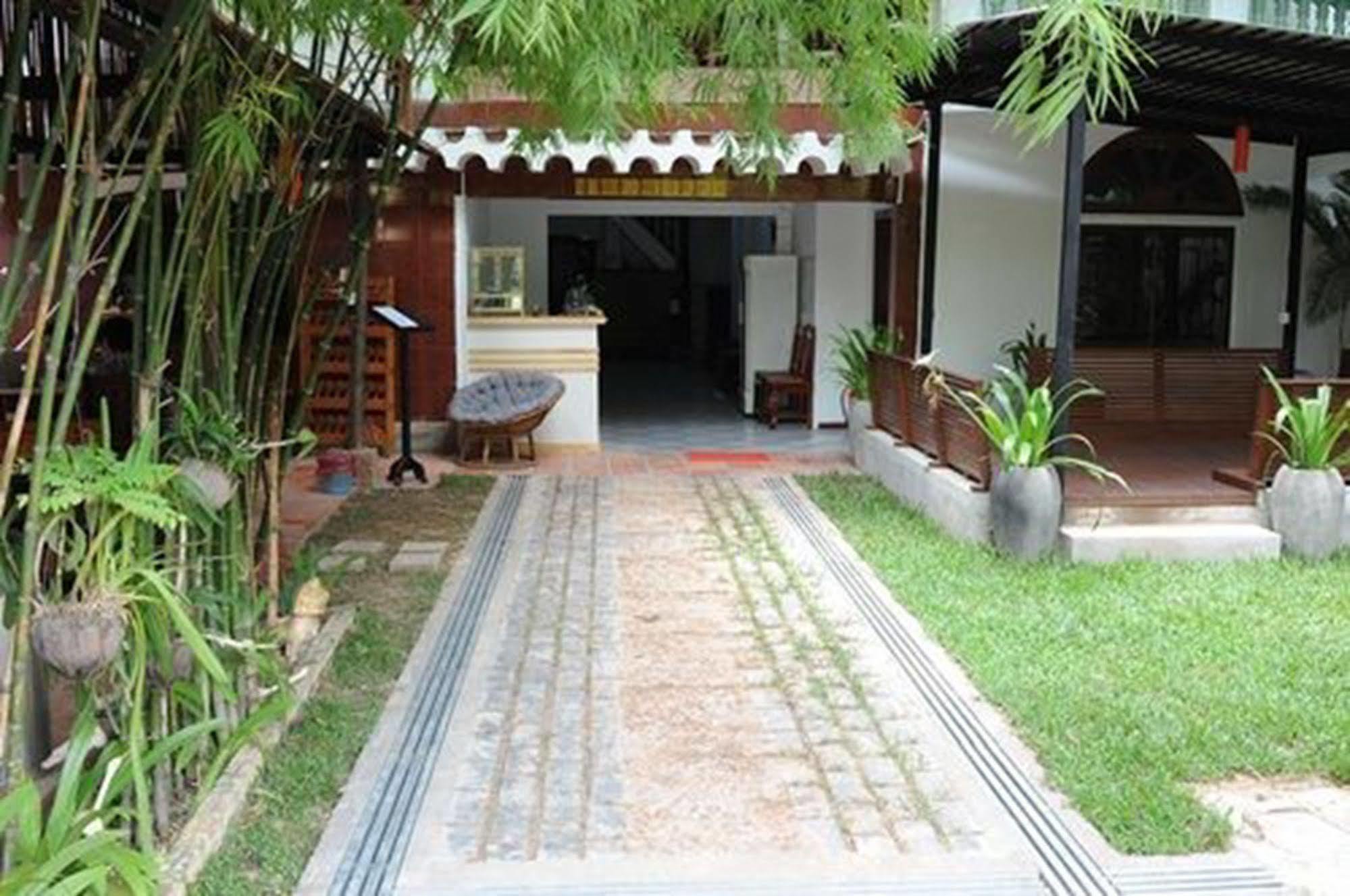 The City Premium Guesthouse Siem Reap Buitenkant foto
